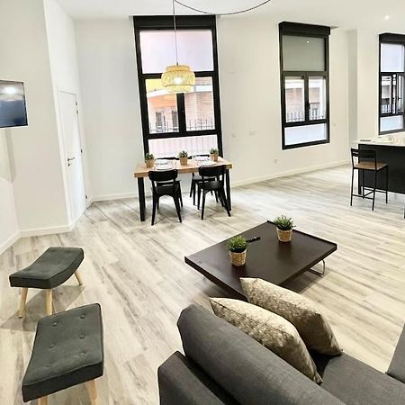 Apartamento Vive Zaragoza V מראה חיצוני תמונה